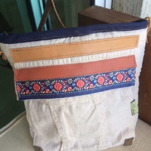 Bolsa Feminina Mundo Eke – Mod 3934 Pq – Tecido Ecosimple